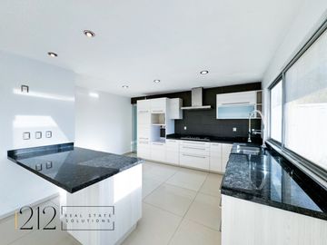 Casa Cumbres del Lago en Venta
