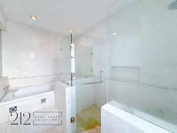 Casa Cumbres del Lago en Venta