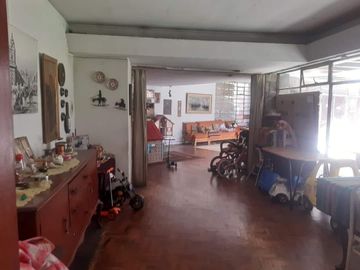 VENTA DE CASA EN EL CENTRO DE CHOSICA