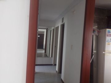 VENDO APARTAMENTO PORTON DE LAS PLAZAS II