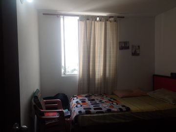 VENDO APARTAMENTO PORTON DE LAS PLAZAS II