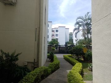 VENDO APARTAMENTO PORTON DE LAS PLAZAS II