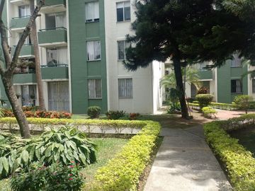 VENDO APARTAMENTO PORTON DE LAS PLAZAS II