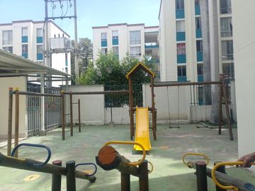 VENDO APARTAMENTO PORTON DE LAS PLAZAS II