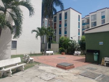 VENDO APARTAMENTO PORTON DE LAS PLAZAS II