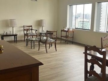Vendo San Isidro  departamento remodelado 3 dormitorios