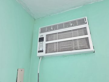 Venta de Departamento esquinero tercer piso alto, Avenida del Ejército y Colón, Centro de Guayaquil
