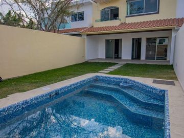 Casa sola con alberca a 15 minutos de Cuernavaca en Xochitepec Morelos