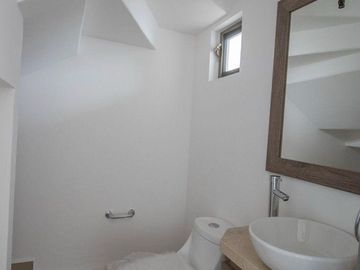 Casa con 4 Recamaras Alberca 15 minutos de Cuernavaca en Xochitepec Morelos