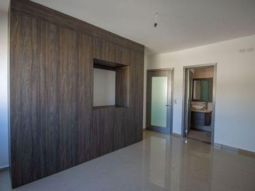 Casa con 4 Recamaras Alberca 15 minutos de Cuernavaca en Xochitepec Morelos