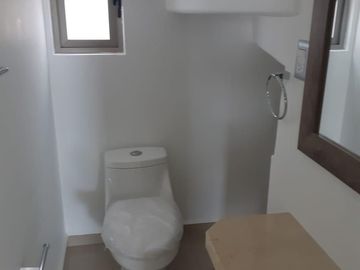 Casa sola con alberca al sur de Cuernavaca en Xochitepec Morelos