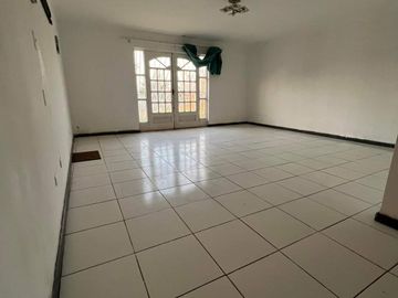 @Casa en Parcela Santo Domingo, Zona Extención Urbana, Apta para actividad comercial o familiar