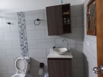 VENDO PROPIEDAD DE CASAS EN 3 NIVELES EN LA VEREDA POPALITO EN BARBOSA ANTIOQUIA.