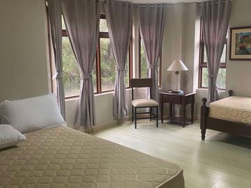 Fully Furnished 1 Bedroom Condo for Sale at Crosswind Tagaytay
