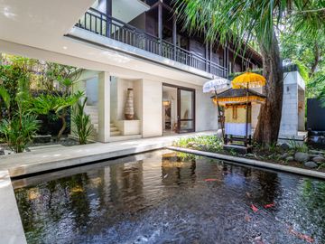 5 Bedroom Luxury Villa on a Sprawling 1100 m² Land in the Heart of Seminyak