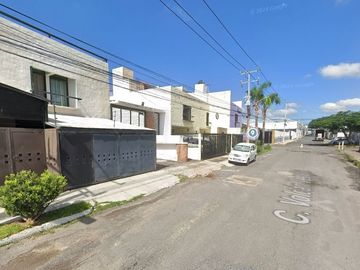 Casa en Remate !! Excelente ubicación El Colli Urbano, Zapopan Jalisco
