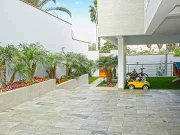 Exclusiva casa en venta en Rinconada del Lago La Molina