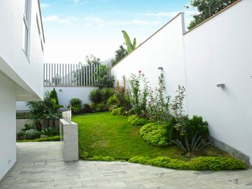 Exclusiva casa en venta en Rinconada del Lago La Molina