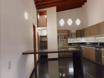 VENTA DE CASA CAMPESTRE LLANO GRANDE