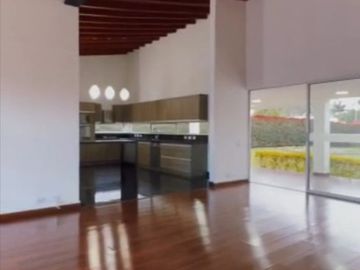VENTA DE CASA CAMPESTRE LLANO GRANDE