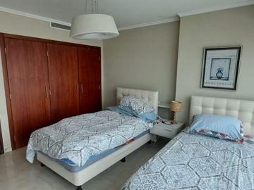 Venta de suite en el edificio River Front ll  , norte de Guayaquil