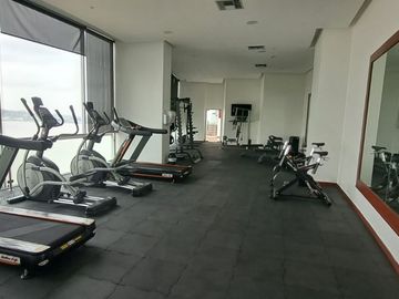 Venta de suite en el edificio River Front ll  , norte de Guayaquil