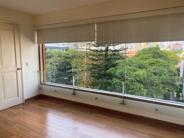 Lindo departamento remodelado frente a parque, venta o alquiler - 3 dormitorios y sala de estar