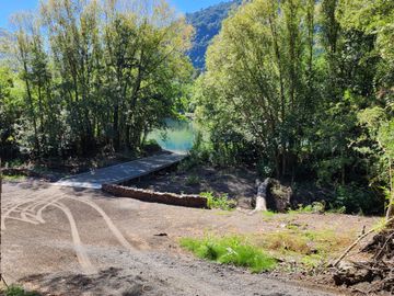 PARCELAS CON ACCESO AL RÍO PETROHUE