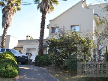 Excelente Casa en Las Delicias