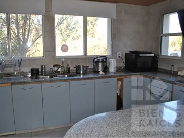 Excelente Casa en Las Delicias
