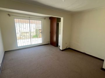 CASA EN VENTA - EXCELENTE UBICACION - LA SERENA