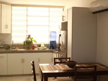 casa rentera de venta en manta zona sur