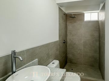 Venta de Departamento Dúplex de estreno con 2 habitaciones, en San Isidro, no paga alcabala. Excelentes acabados. ¡¡Aproveche esta ocasión!!