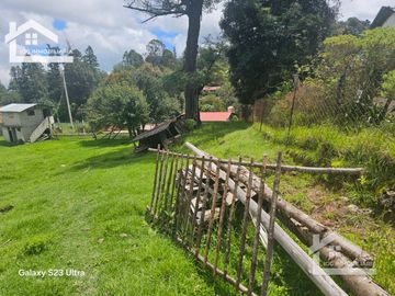 PEQUEÑO VALLECITO CON VISTAS PANORÁMICAS UBICADO EN CARBONERAS