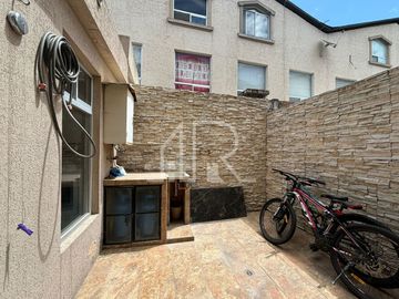 OPORTUNIDAD! Vendo $89.900 Casa en Conjunto Privado de 4 Dormitorios Pomasqui