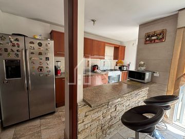 OPORTUNIDAD! Vendo $89.900 Casa en Conjunto Privado de 4 Dormitorios Pomasqui