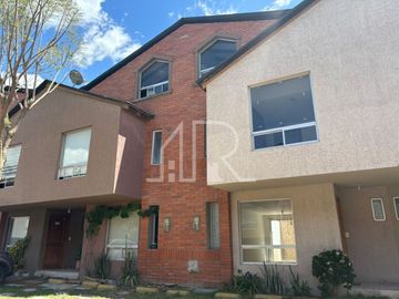OPORTUNIDAD! Vendo $89.900 Casa en Conjunto Privado de 4 Dormitorios Pomasqui