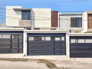 Casa en Venta en Veracruz, Col Villa Rica en Boca del Río Veracruz.