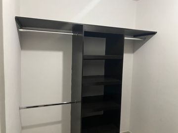 SE VENDE CASA EN FRACCIONAMIENTO EN Almería, Almería, Apodaca, N.L., México