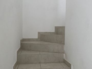 SE VENDE CASA EN FRACCIONAMIENTO EN Almería, Almería, Apodaca, N.L., México