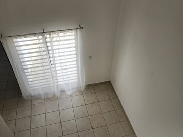 SE VENDE CASA EN FRACCIONAMIENTO EN Almería, Almería, Apodaca, N.L., México