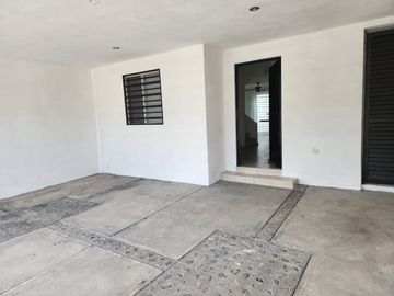 SE VENDE CASA EN FRACCIONAMIENTO EN Almería, Almería, Apodaca, N.L., México
