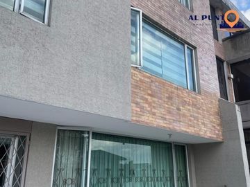 Departamento de Venta sector Colegio San Gabriel Quito Ecuador 3 dormitorios
