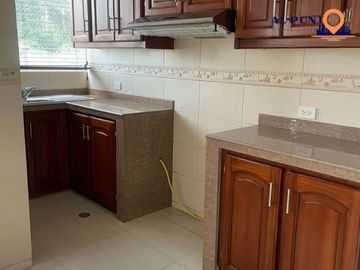 Departamento de Venta sector Colegio San Gabriel Quito Ecuador 3 dormitorios