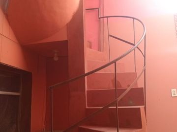 ¡VENTA! CASA DE 150m2 FRENTE A PARQUE - COMAS🌻🌻🌻