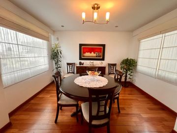 VENTA DE DEPARTAMENTO DÚPLEX 190.40 m2. MONTERRICO – SURCO ZONA TRANQUILA Y CÉNTRICA.