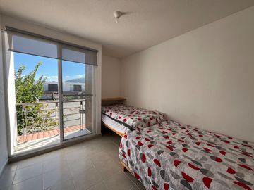 CASA EN VENTA, A 12 MIN. DE SIX FLAGS OAXTEPEC, MORELOS