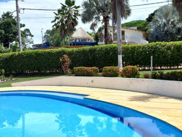 VENTA DE CASAQUINTA EN CARMEN DE APICALA CONDOMINIO DINASTIA DEL SOL