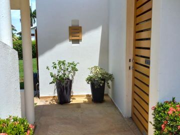VENTA DE CASAQUINTA EN CARMEN DE APICALA CONDOMINIO DINASTIA DEL SOL