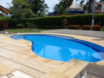 VENTA DE CASAQUINTA EN CARMEN DE APICALA CONDOMINIO DINASTIA DEL SOL